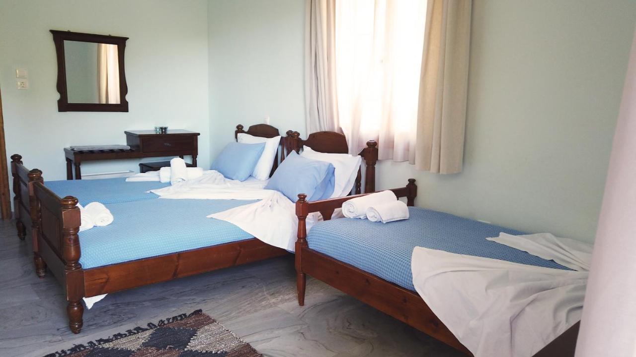 Fistiki Rooms Agia Marina  Exteriör bild