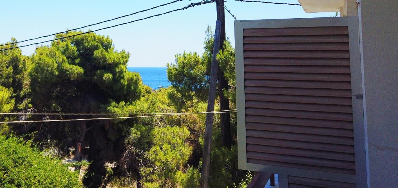 Fistiki Rooms Agia Marina  Exteriör bild